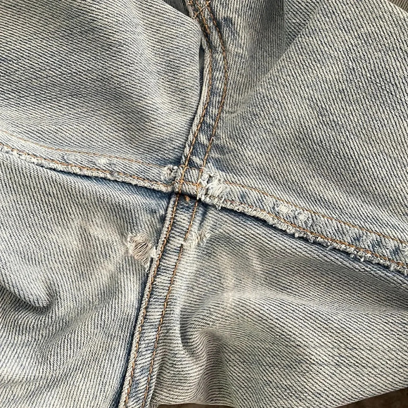 GRLFRND | The Rhea Distressed Jeans in Over Now size 30 - Picture 9 of 12